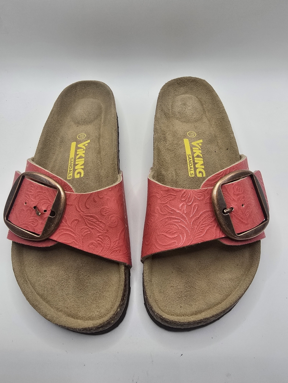 The Viking Sandals Louise Big Buckle Crimson Emboss color Sz 37 US 6.5- 7 EUC